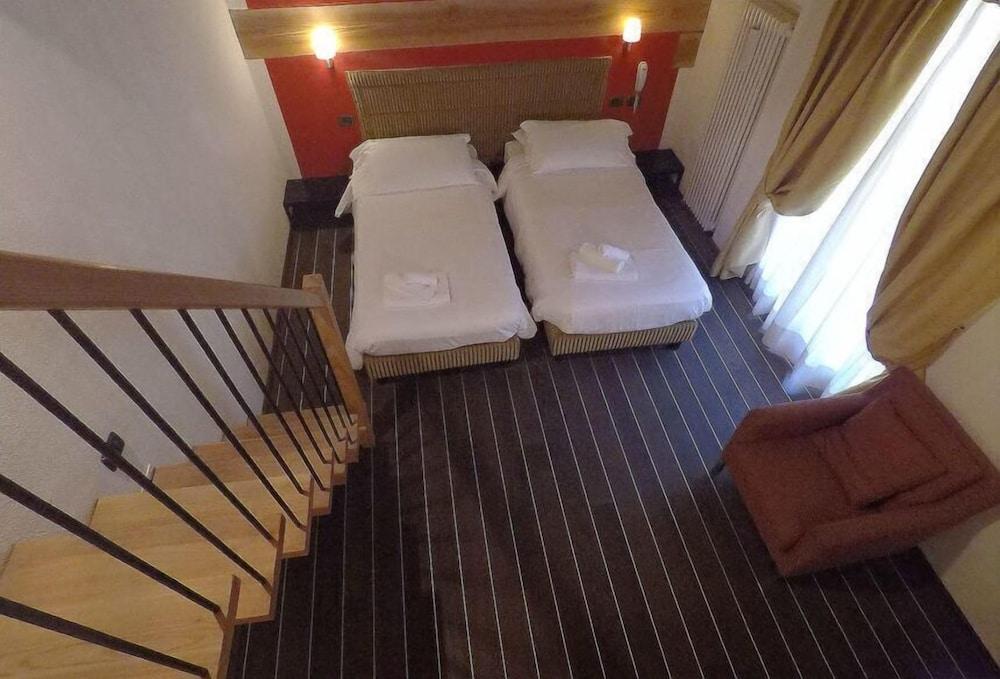 Hotel Nordend グレッソネイ・ラ・トリニテ エクステリア 写真